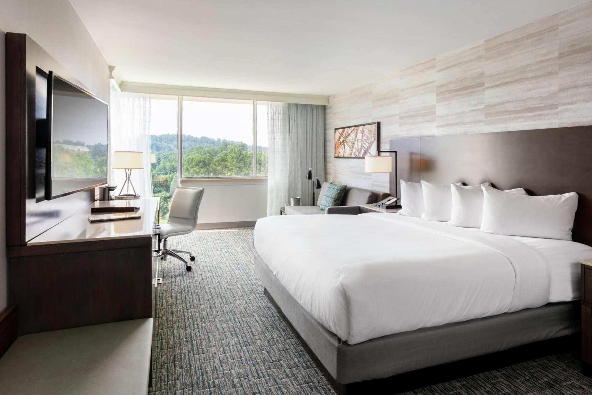 Готель Doubletree Birmingham Perimeter Park Екстер'єр фото