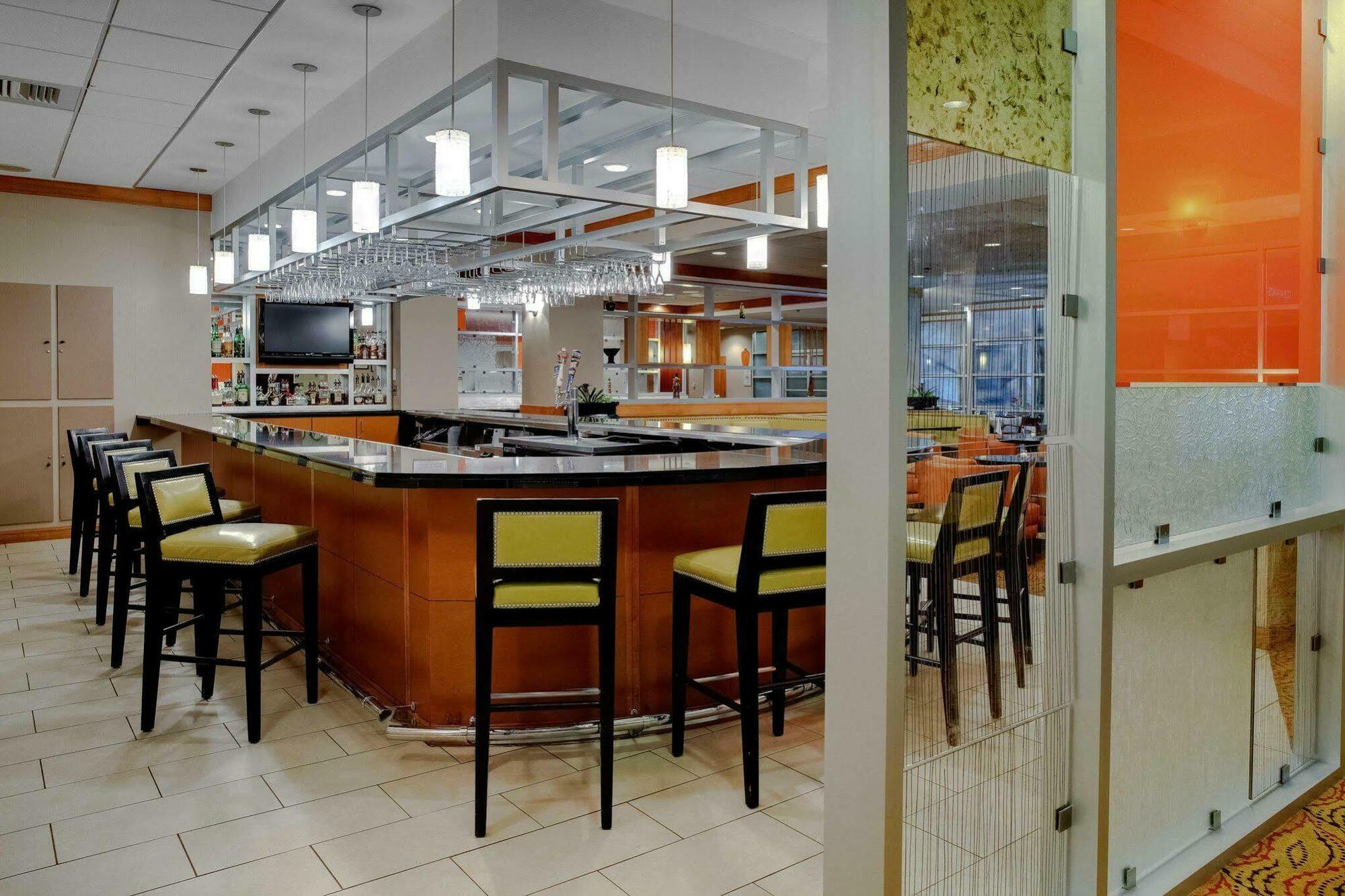 Готель Doubletree Birmingham Perimeter Park Екстер'єр фото